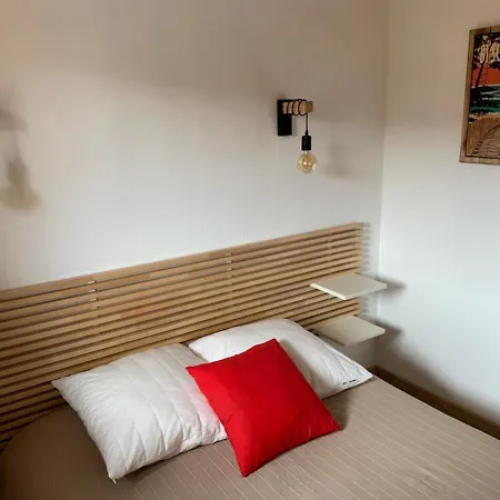 Maison 2 à Plage, à Deux Pas De La Mer, Avec Terrasse, Parking Et Ménage Inclus - Fr-1-319-438 *
