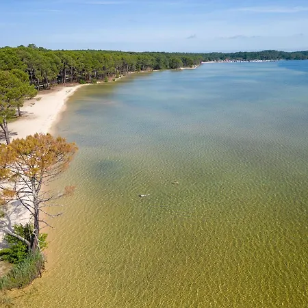 Maison 2 à Plage, à Deux Pas De La Mer, Avec Terrasse, Parking Et Ménage Inclus - Fr-1-319-438 Appartamento
